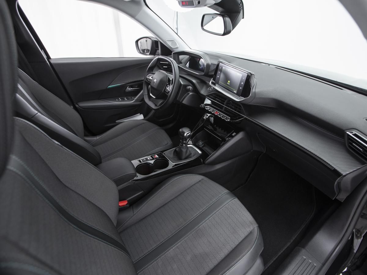 peugeot-2008-2022-diesel-1499cc