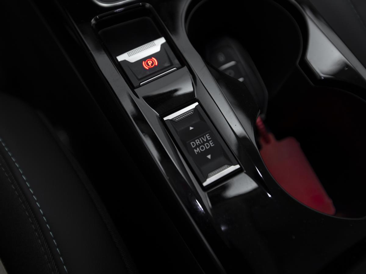 peugeot-2008-2022-diesel-1499cc