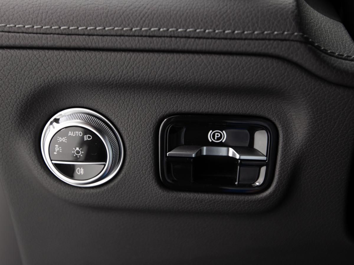 mercedes-benz-eqs-2023-eletrico-0cc