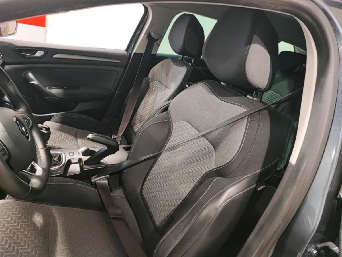 renault-megane-sport-tourer-2022-diesel-1461cc