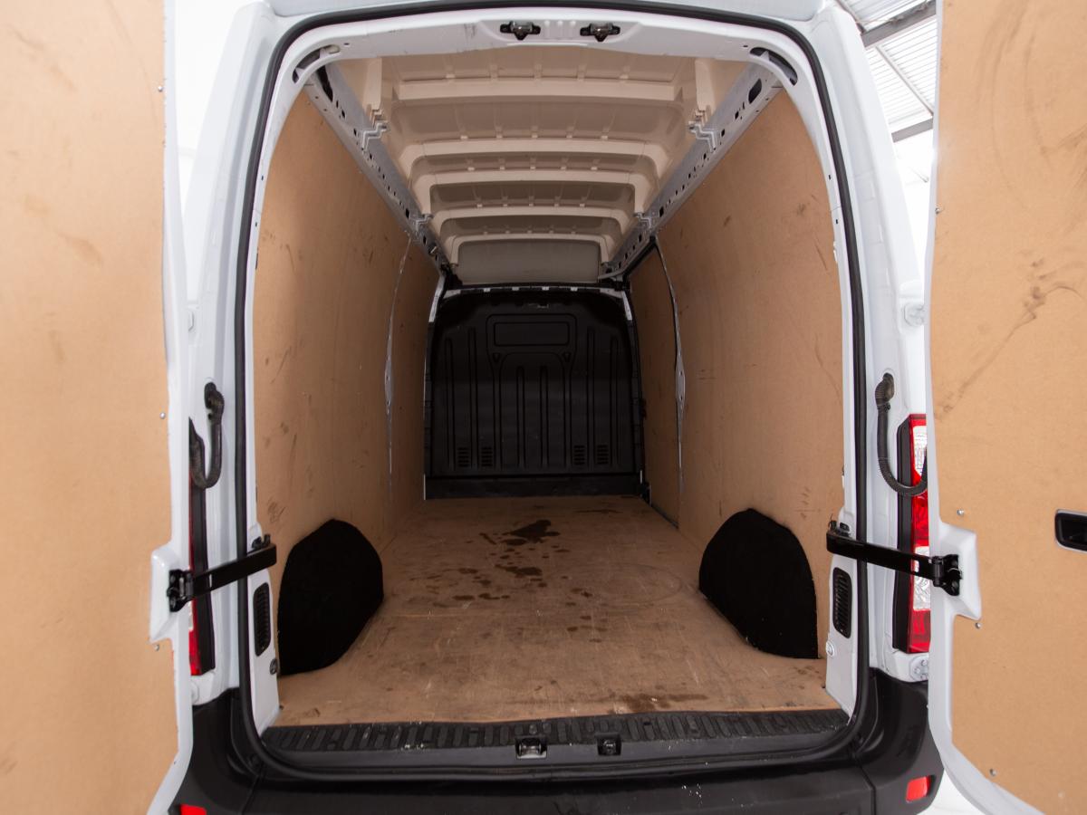 renault-master-2019-diesel-2299cc