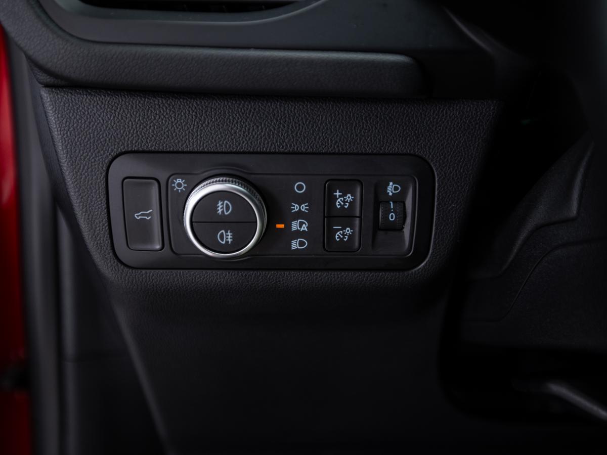 ford-kuga-2021-diesel-1499cc