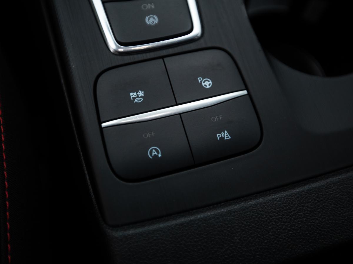 ford-kuga-2021-diesel-1499cc