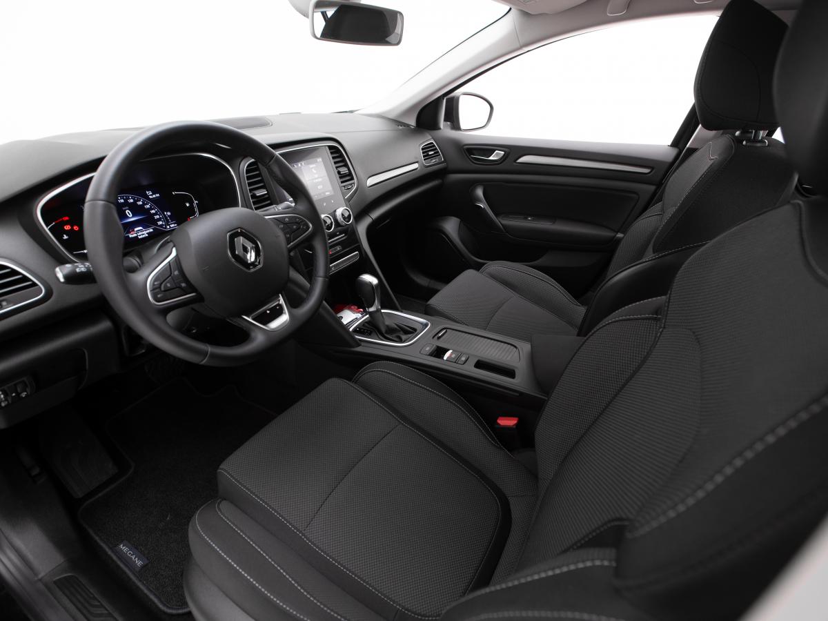 renault-megane-sport-tourer-2024-diesel-1461cc