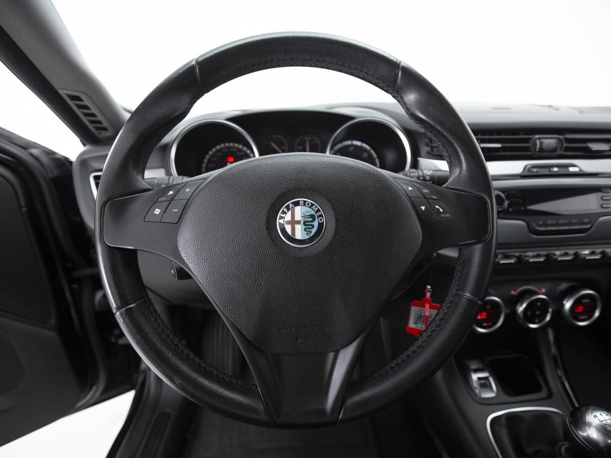 alfa-romeo-giulietta-2010-diesel-1598cc