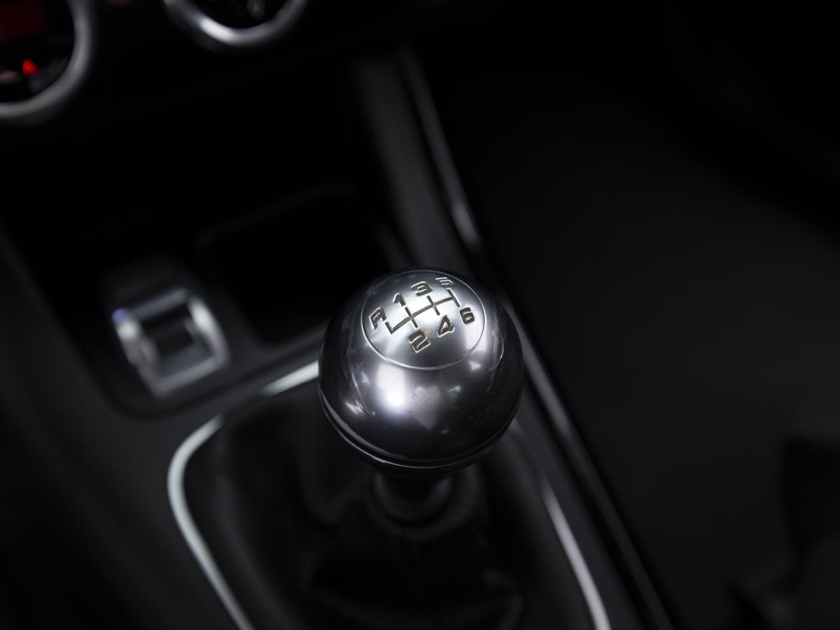 alfa-romeo-giulietta-2010-diesel-1598cc