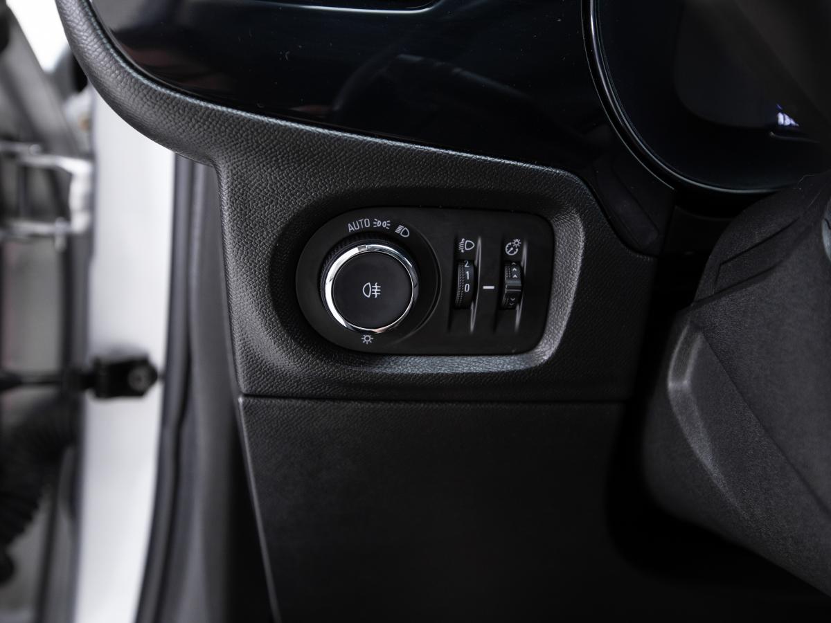 opel-corsa-2022-eletrico-0cc