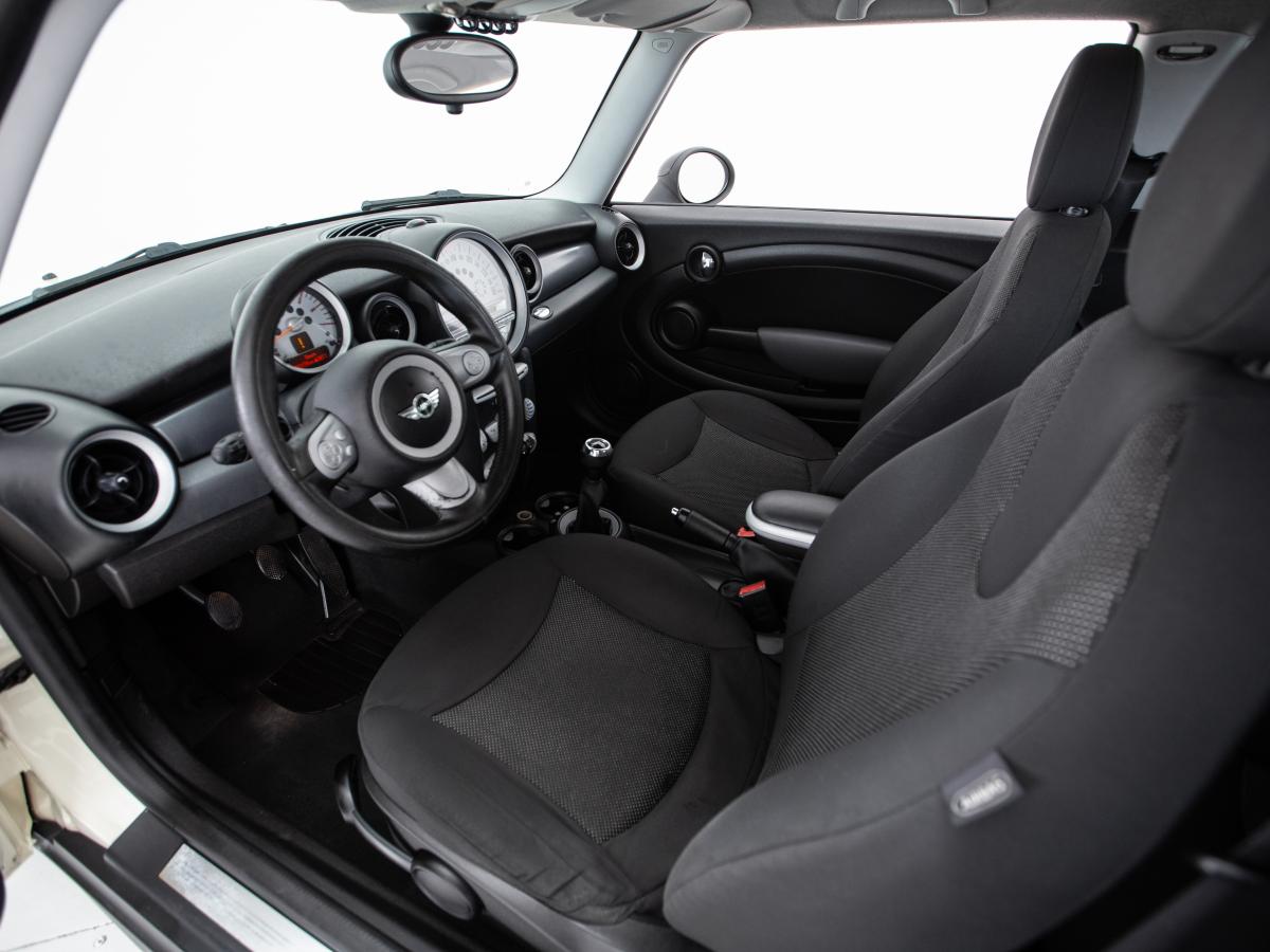 mini-john-cooper-works-2009-diesel-1560cc