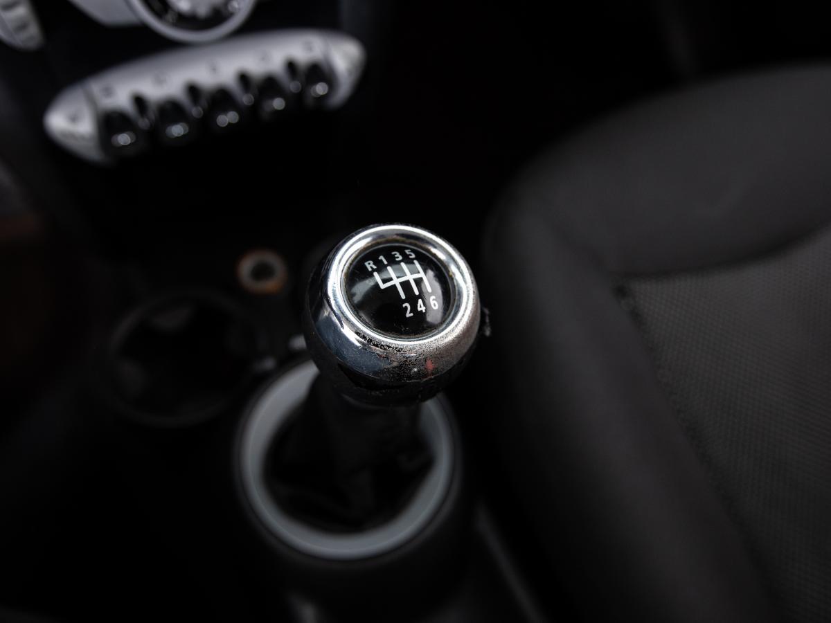 mini-john-cooper-works-2009-diesel-1560cc