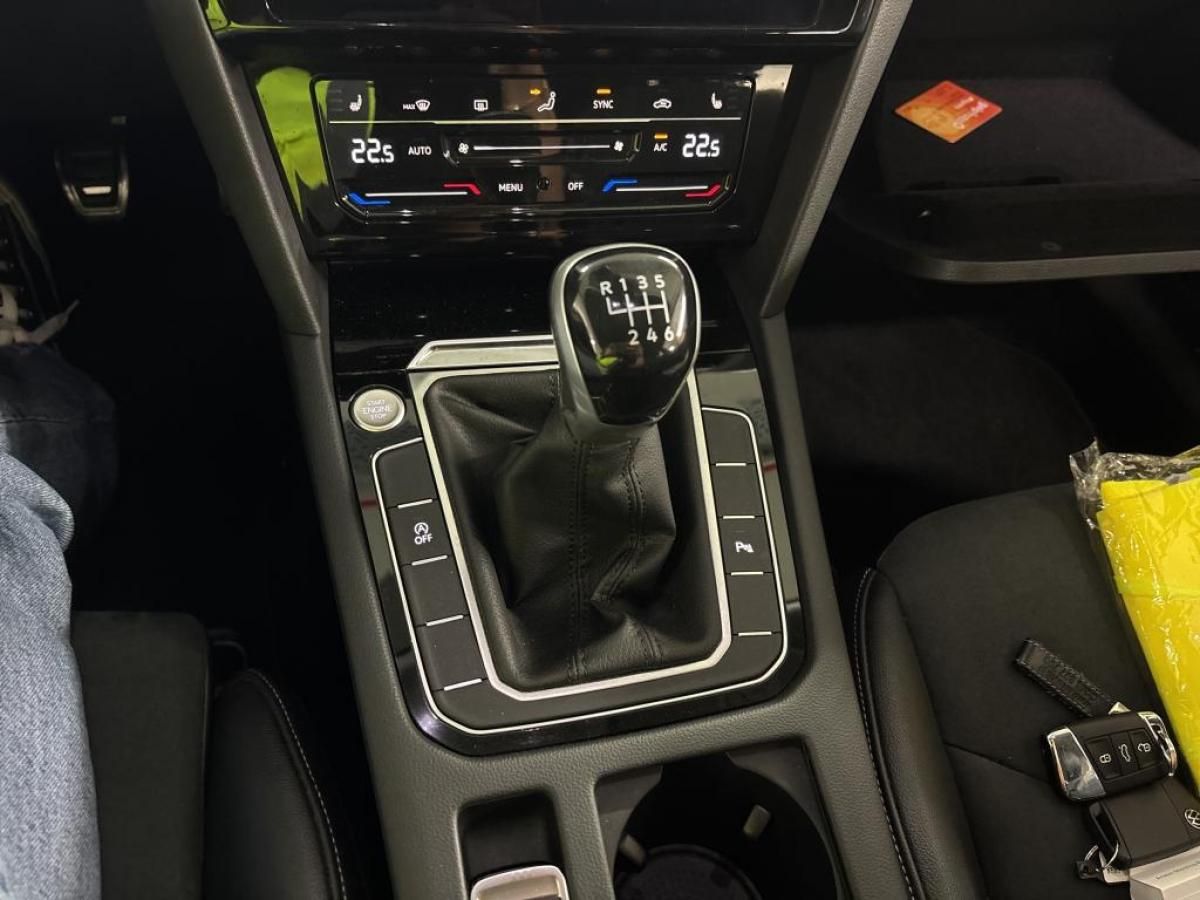 volkswagen-arteon-2022-diesel-1968cc