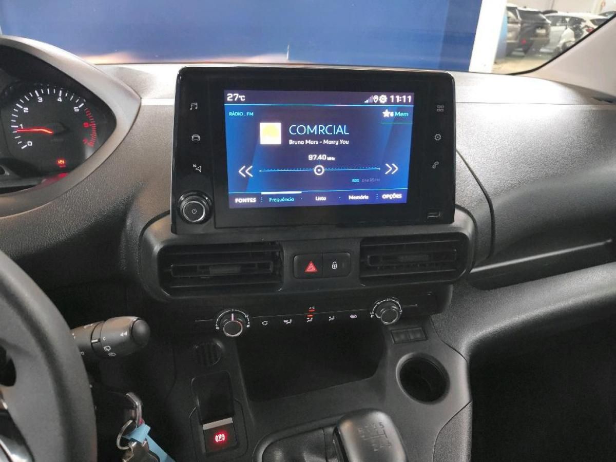peugeot-partner-2023-diesel-1499cc