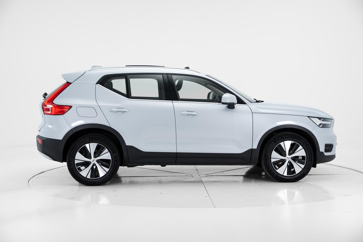 volvo-xc40-2022-hibrido-a-gasolina-1477cc