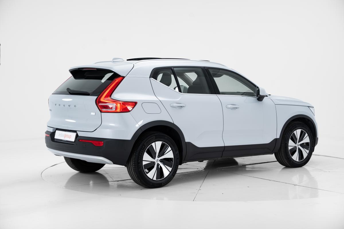 volvo-xc40-2022-hibrido-a-gasolina-1477cc