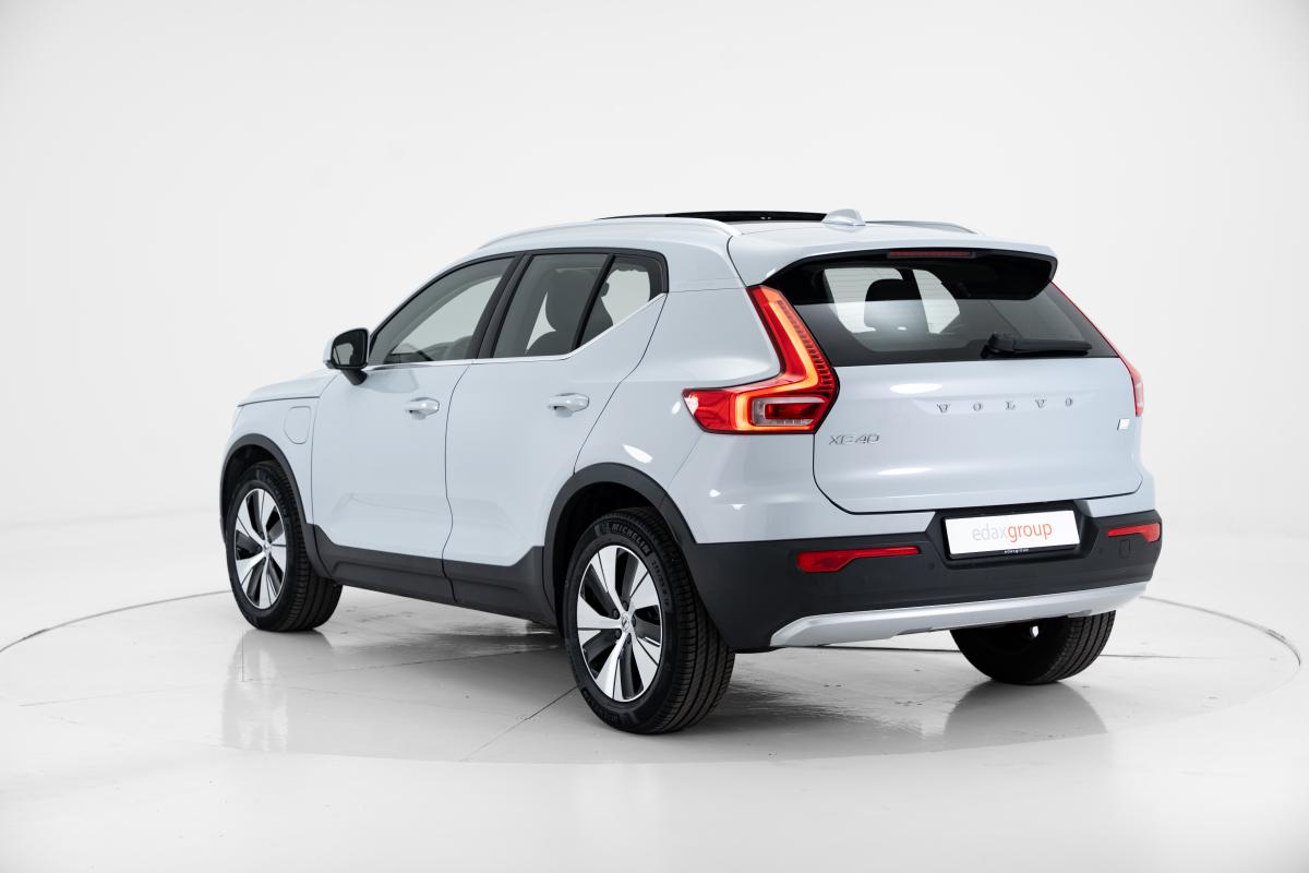 volvo-xc40-2022-hibrido-a-gasolina-1477cc