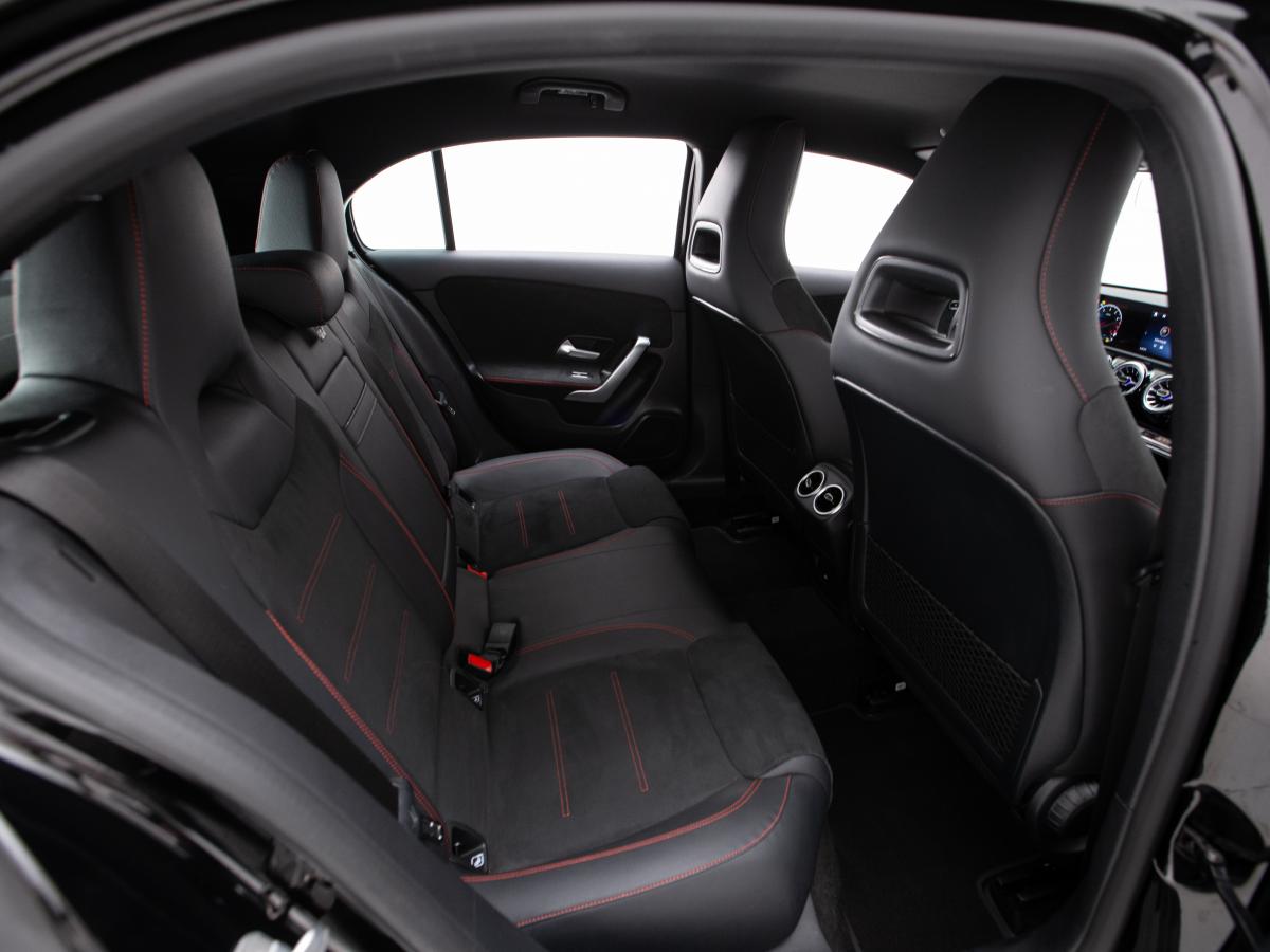 mercedes-benz-classe-a-2024-gasolina-1332cc