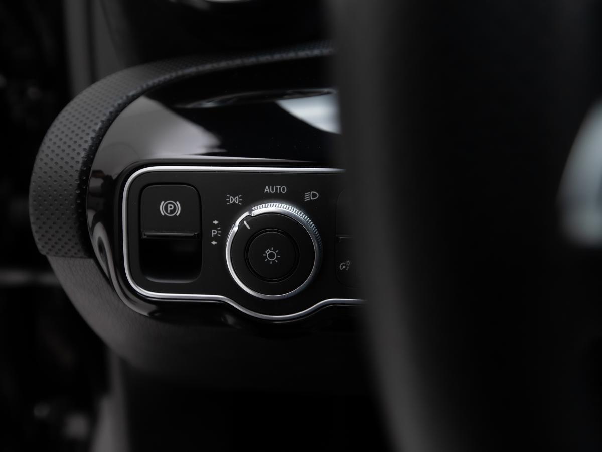 mercedes-benz-classe-a-2024-gasolina-1332cc