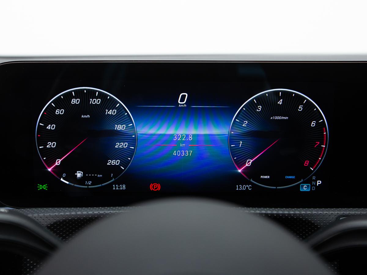 mercedes-benz-classe-a-2024-gasolina-1332cc