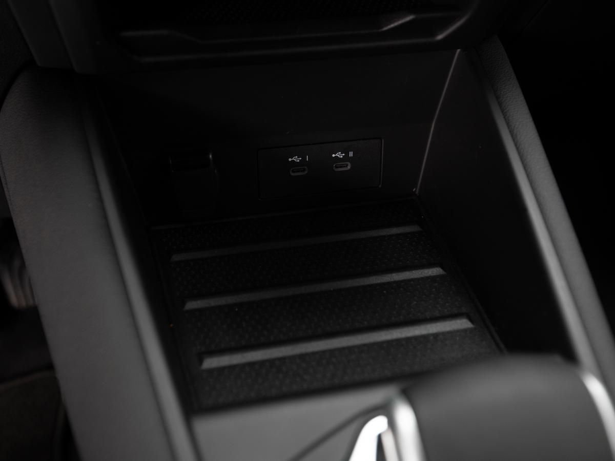 renault-captur-2024-gasolina-1332cc