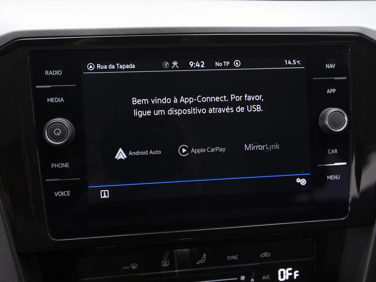 volkswagen-passat-variant-2022-diesel-1968cc