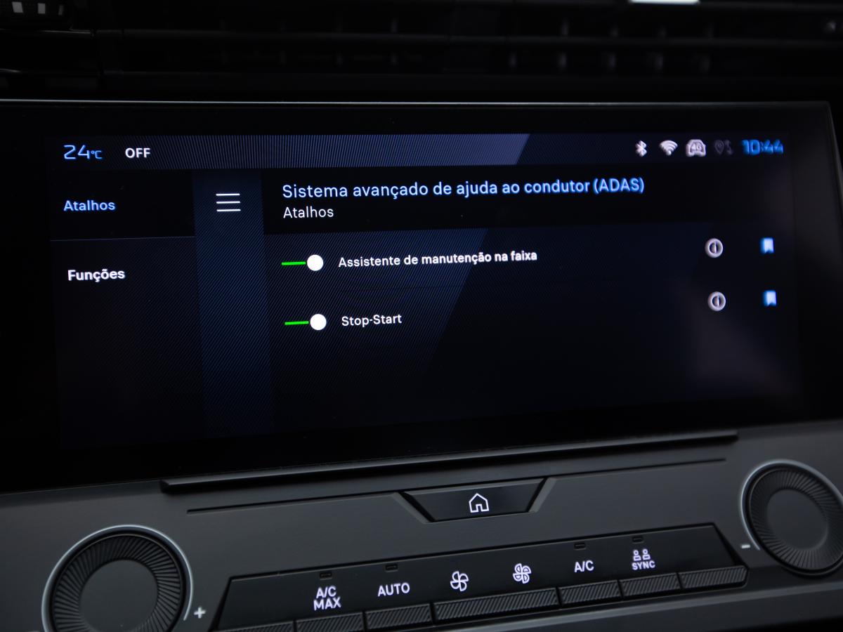 peugeot-308-sw-2023-diesel-1499cc