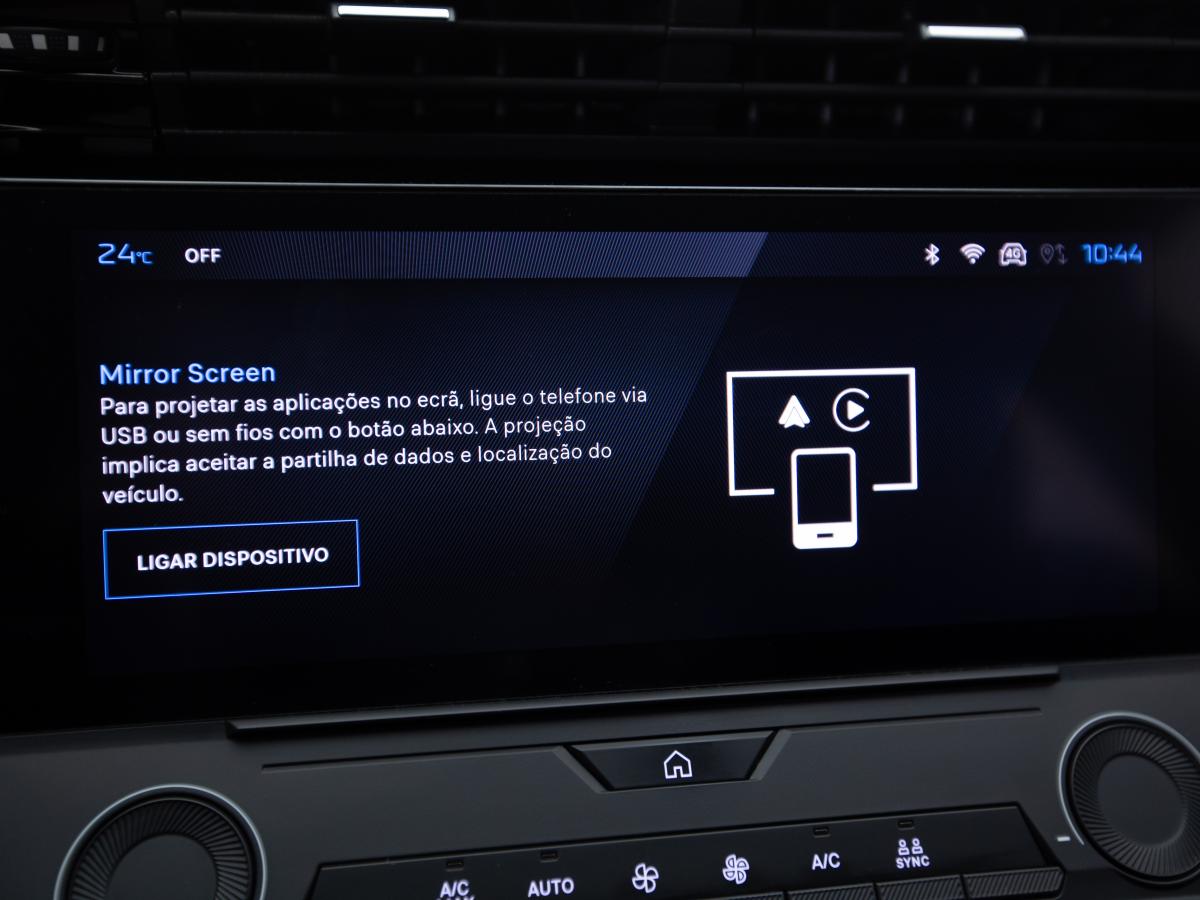 peugeot-308-sw-2023-diesel-1499cc