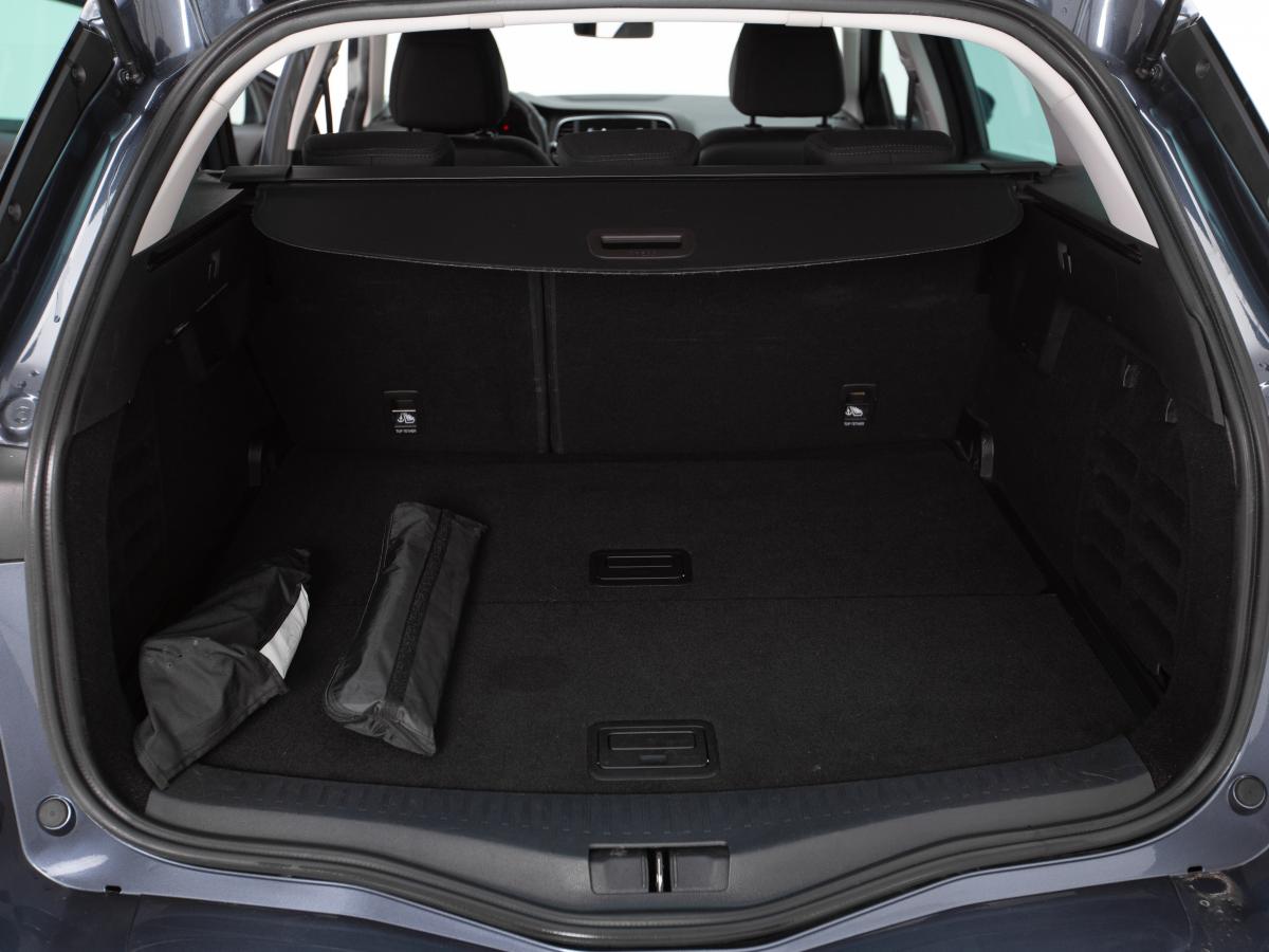 renault-megane-sport-tourer-2022-diesel-1461cc