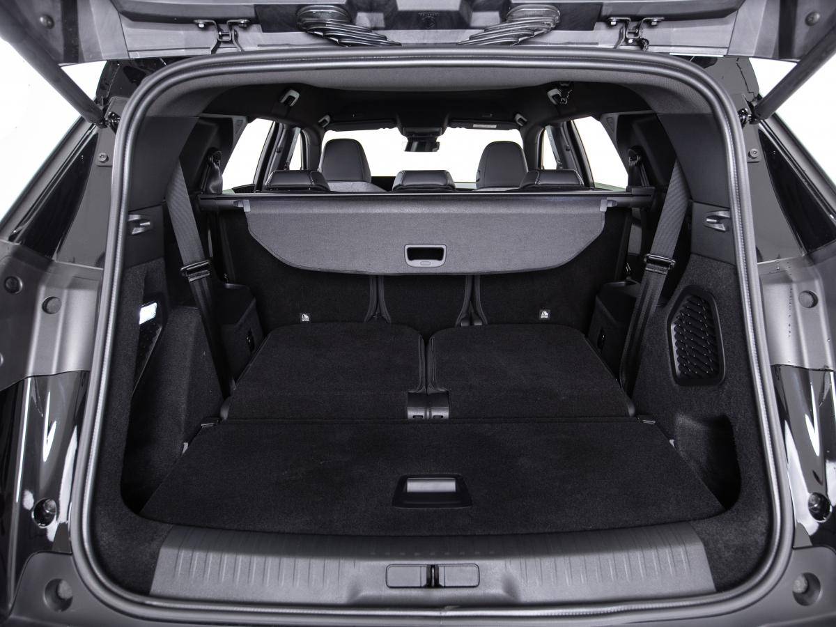 peugeot-5008-2025-gasolina-1199cc
