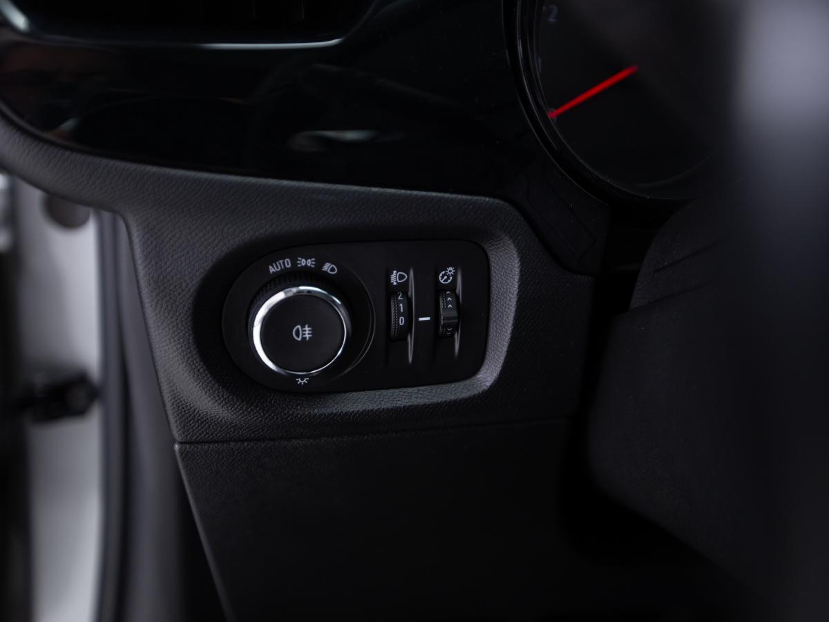 opel-corsa-2020-diesel-1499cc