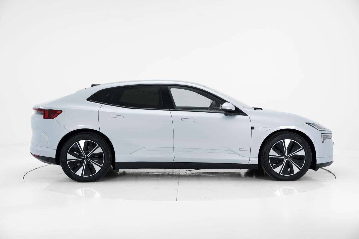 polestar-4-2025-eletrico-0cc