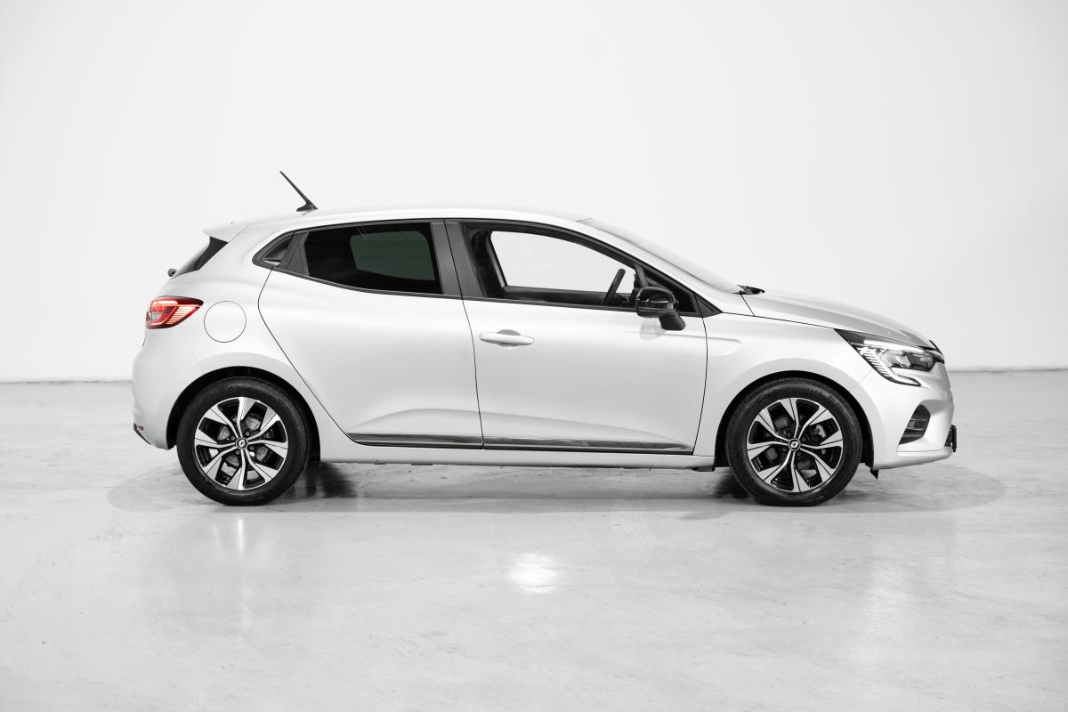 renault-clio-2023-diesel-1461cc