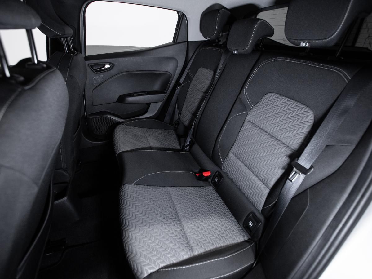 renault-clio-2023-diesel-1461cc