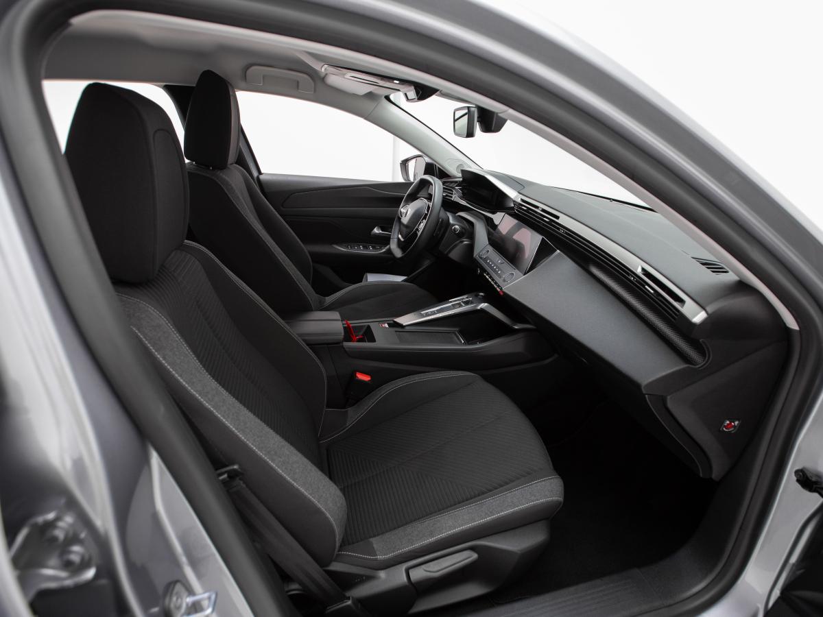 peugeot-308-2023-diesel-1499cc