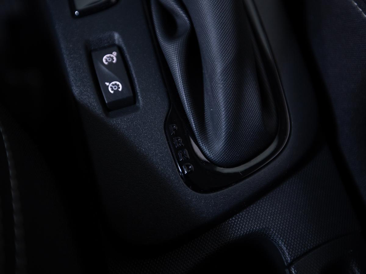 renault-zoe-2019-eletrico-0cc