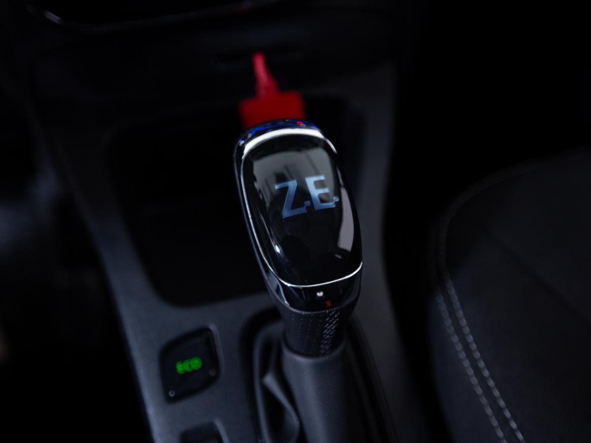 renault-zoe-2019-eletrico-0cc