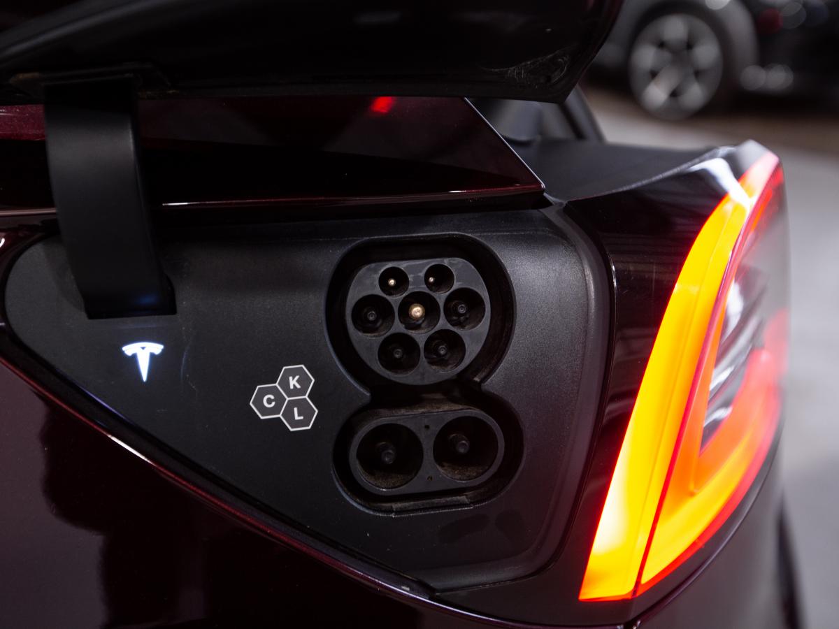 tesla-model-y-2023-eletrico-0cc