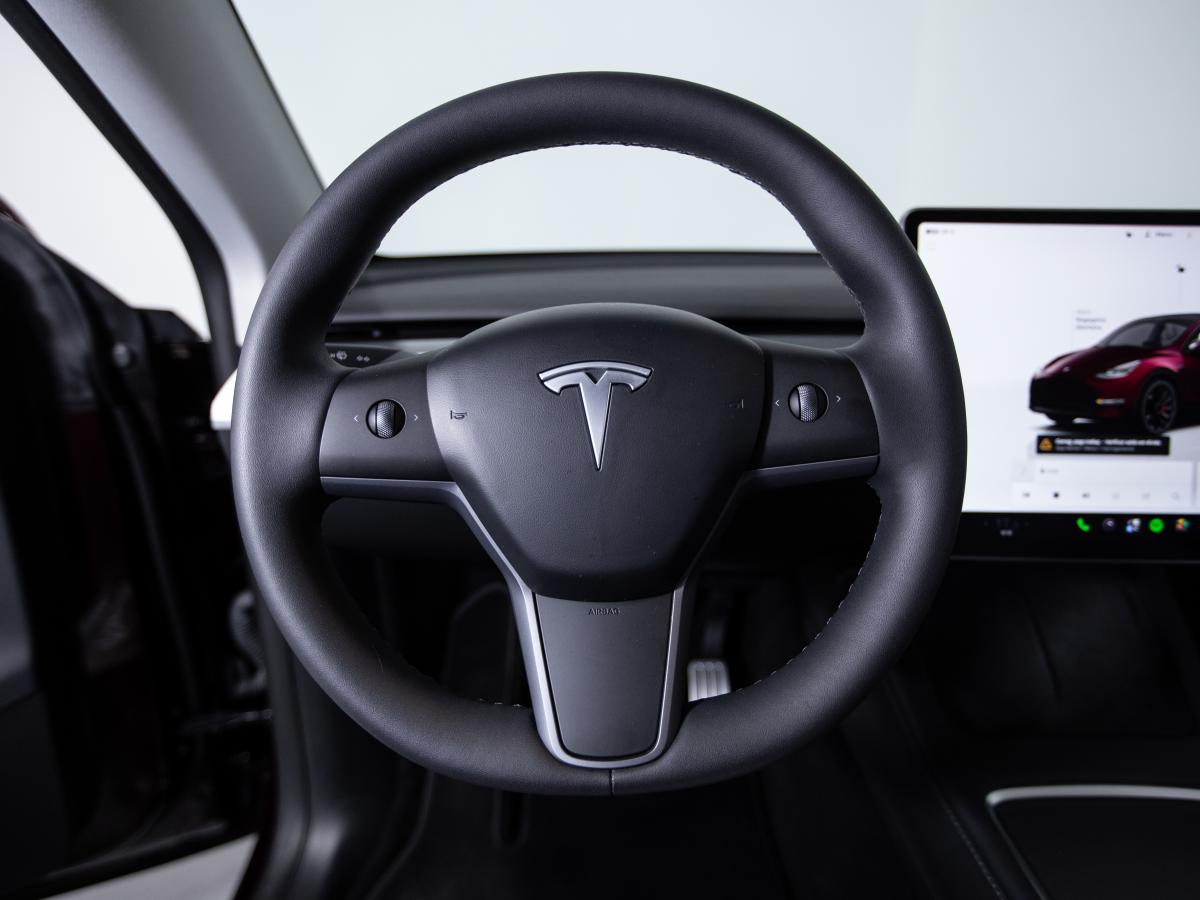 tesla-model-y-2023-eletrico-0cc