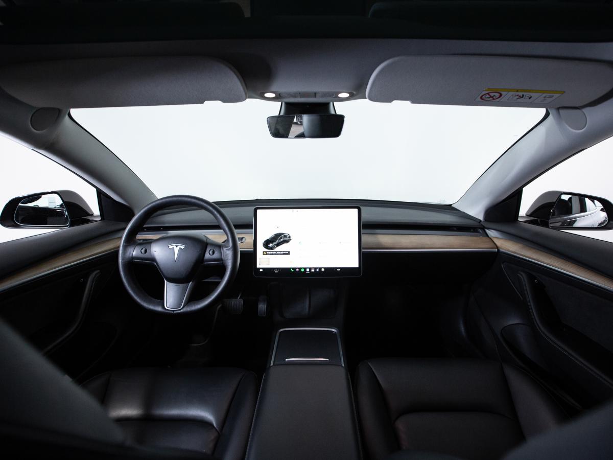 tesla-model-3-2022-eletrico-0cc