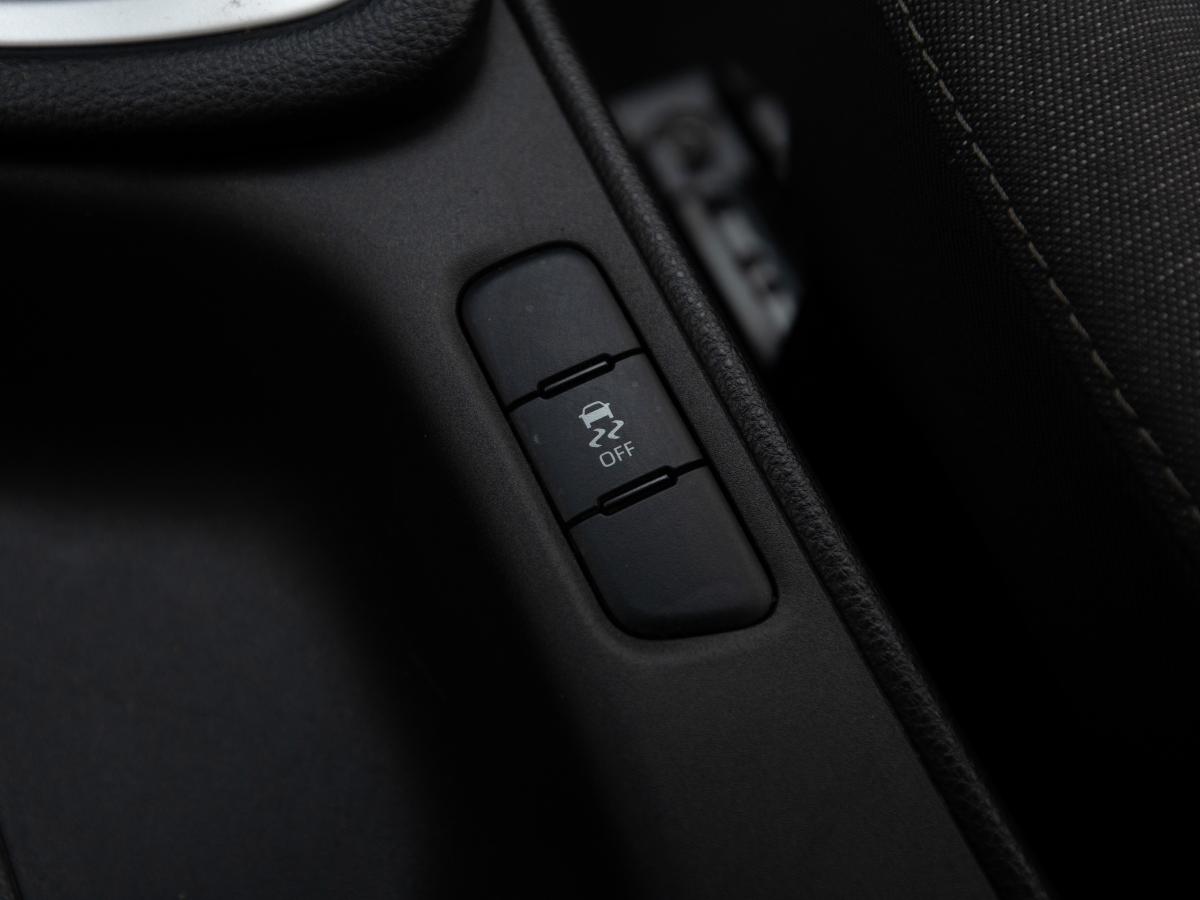 toyota-yaris-2021-gasolina-998cc