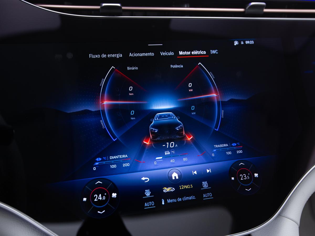 mercedes-benz-eqe-2023-eletrico-0cc