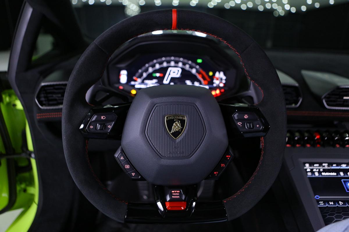 lamborghini-huracan-2022-gasolina-5204cc
