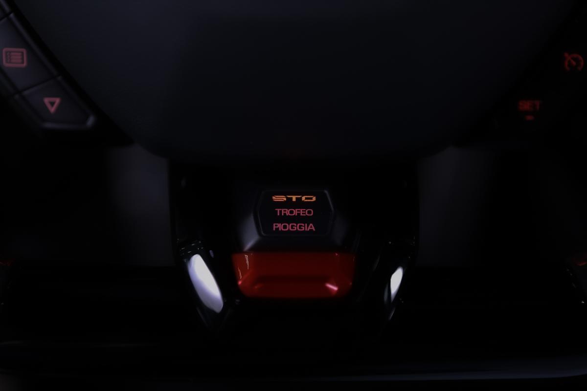 lamborghini-huracan-2022-gasolina-5204cc