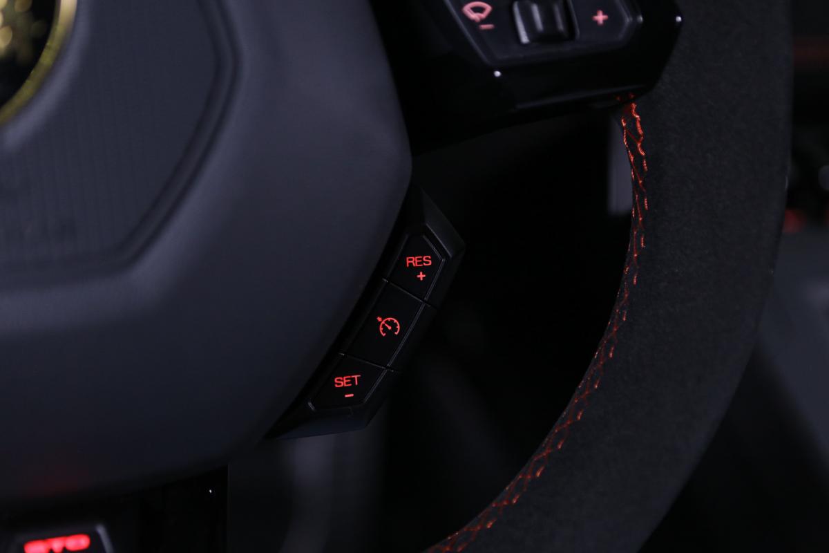 lamborghini-huracan-2022-gasolina-5204cc