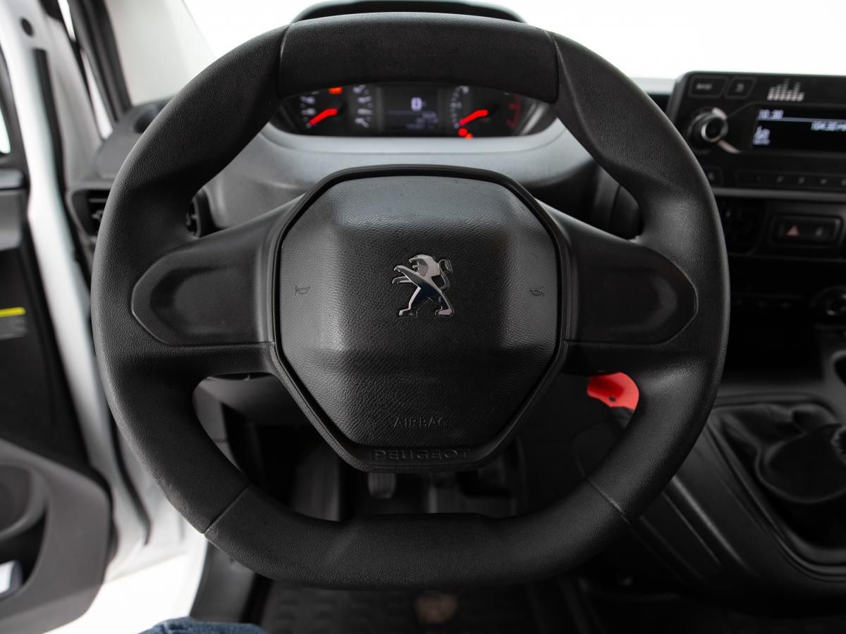 peugeot-partner-2019-diesel-1560cc