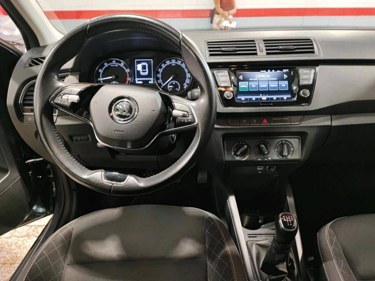 skoda-fabia-break-2021-gasolina-999cc