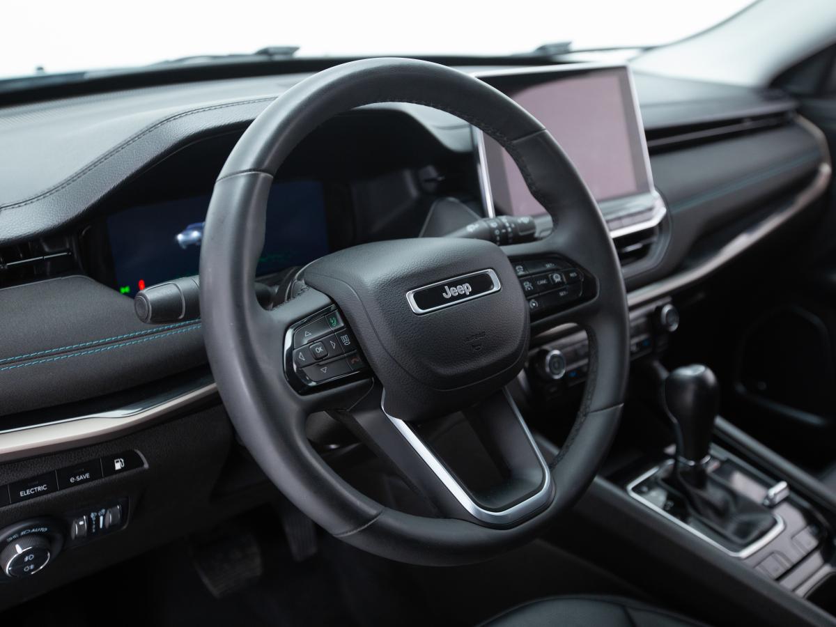 jeep-compass-2022-hibrido-a-gasolina-1332cc
