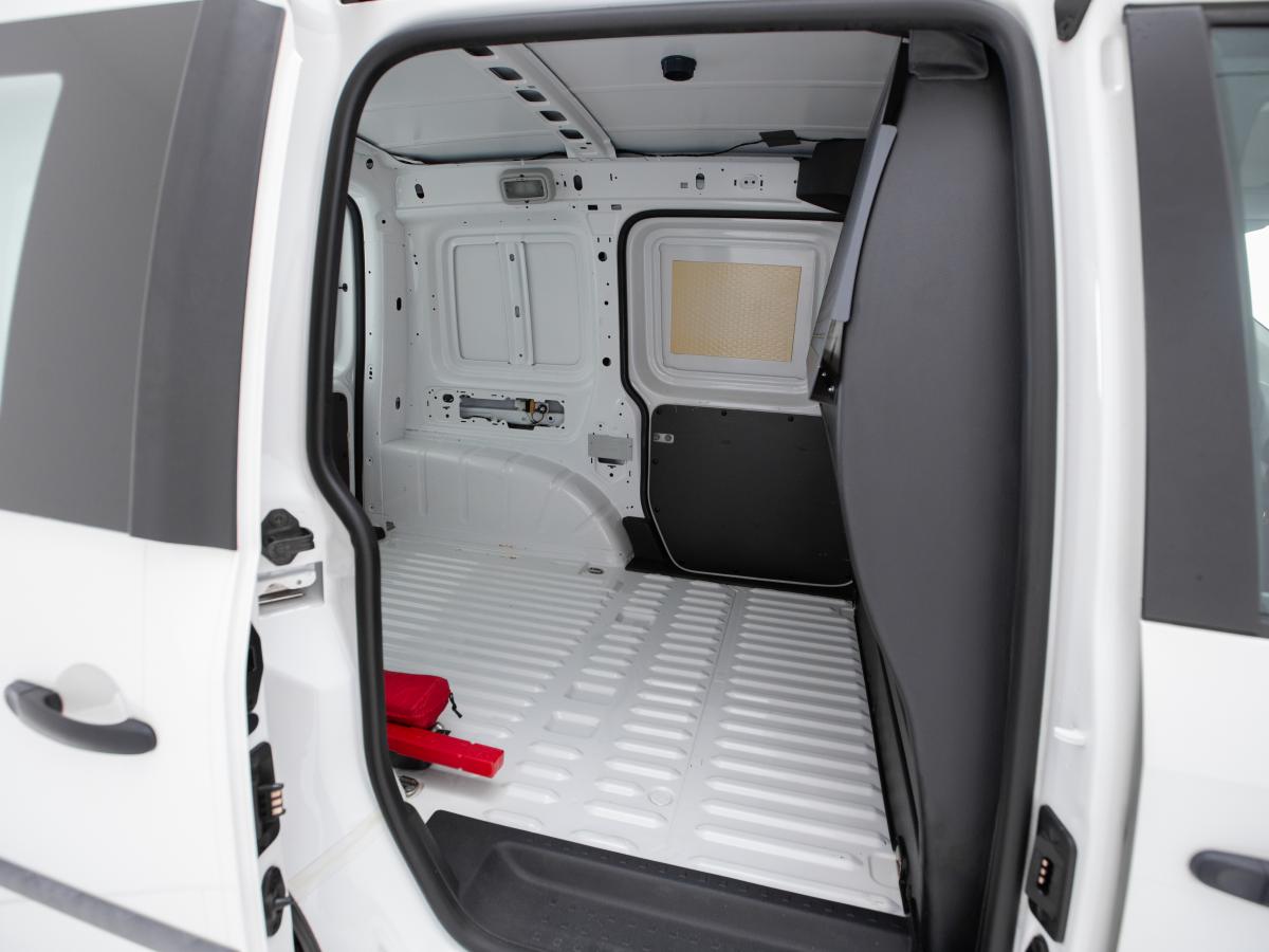 volkswagen-caddy-2020-diesel-1968cc