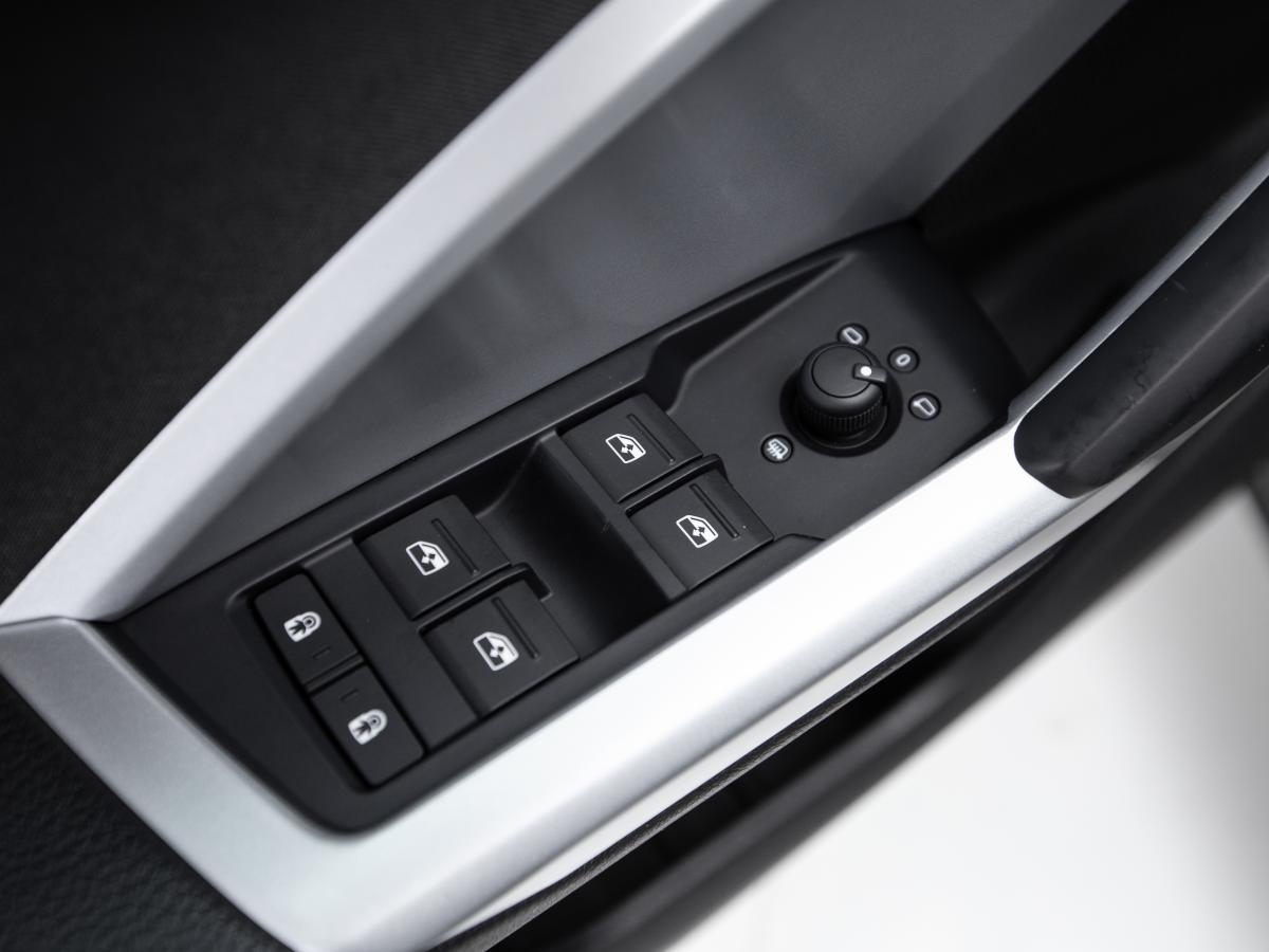 audi-q3-2021-hibrido-a-gasolina-1395cc