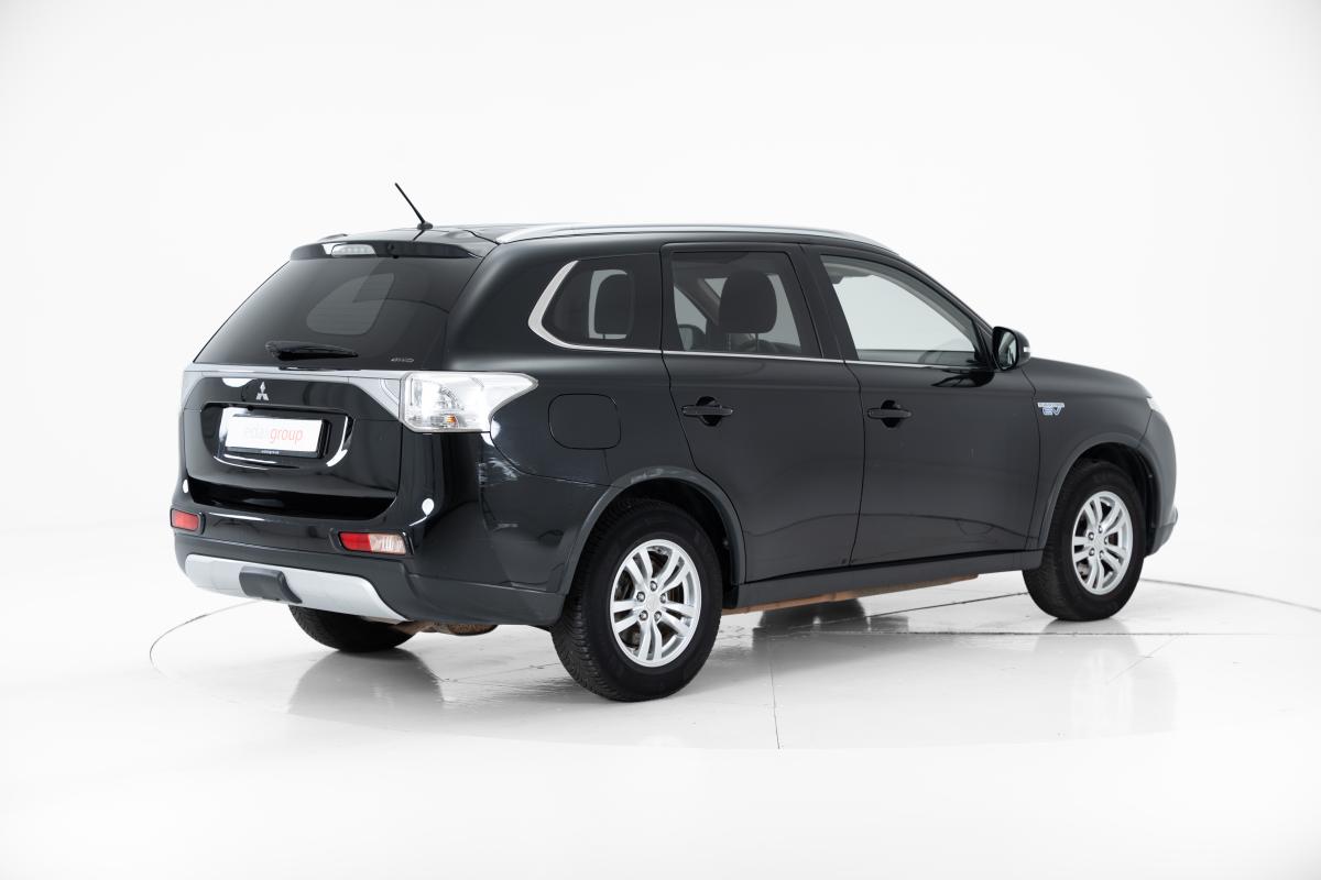 mitsubishi-outlander-2015-hibrido-a-gasolina-1998cc