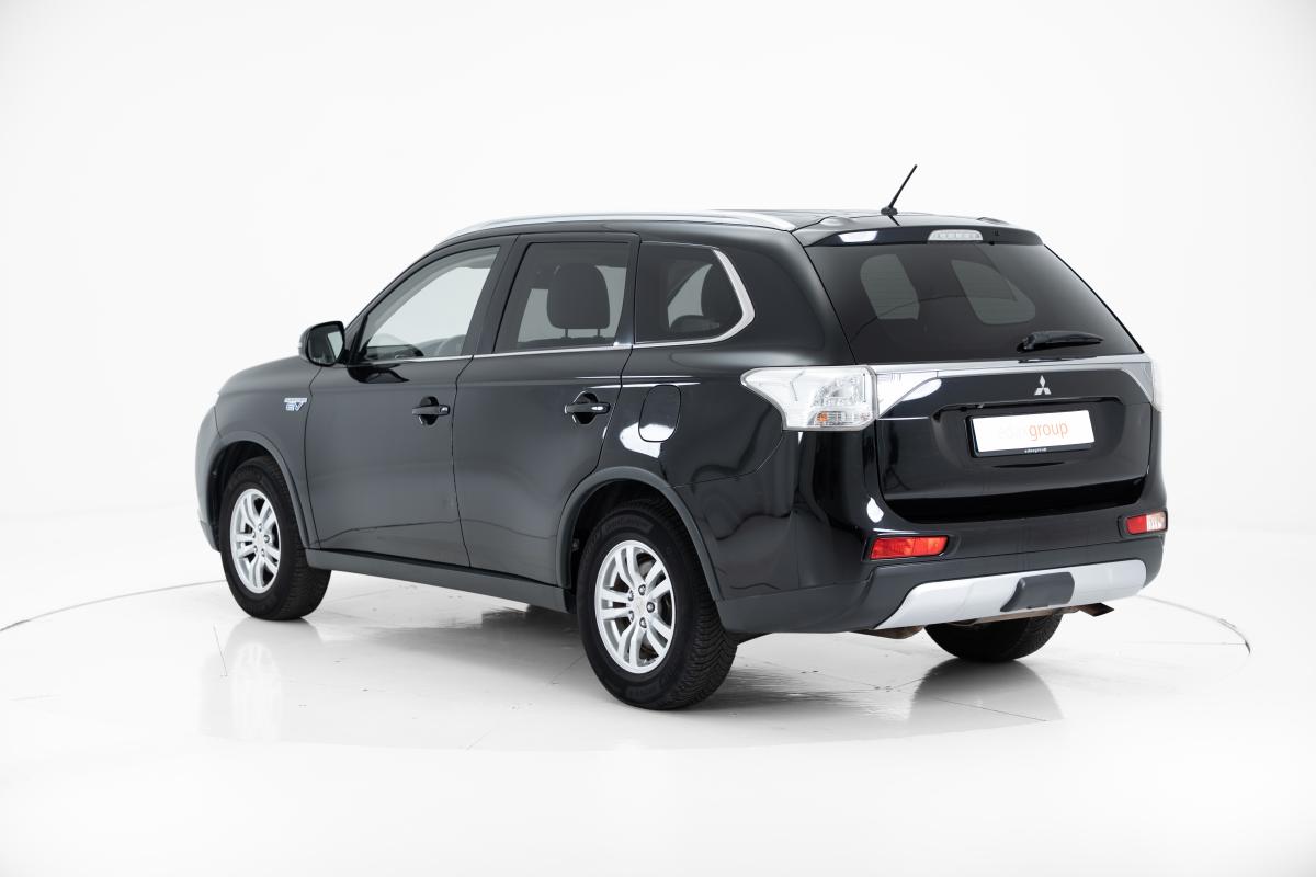 mitsubishi-outlander-2015-hibrido-a-gasolina-1998cc