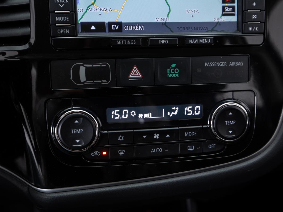 mitsubishi-outlander-2015-hibrido-a-gasolina-1998cc